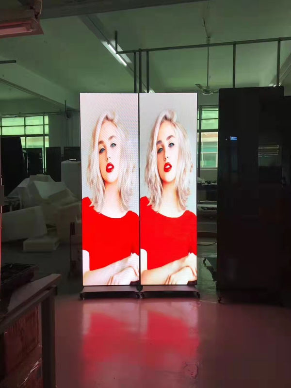 PH2.5 640*1920 پوستر LED بیرونی صفحه نمایش ویدئویی آینه 3840hz